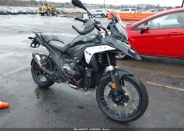 2025 BMW R 1300