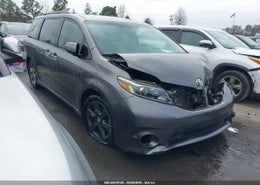 2017 Toyota Sienna