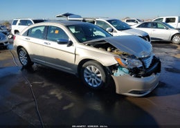 2013 Chrysler 200