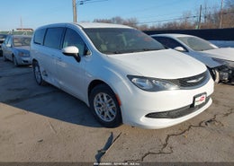 2021 Chrysler Voyager