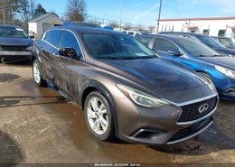 2017 Infiniti Qx30