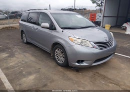 2013 Toyota Sienna