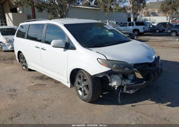 2016 Toyota Sienna
