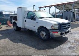 2006 Ford F-350 Chassis