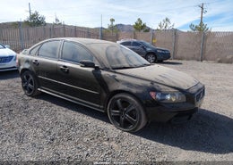 2005 Volvo S40