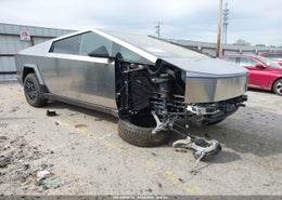 2025 Tesla Cybertruck