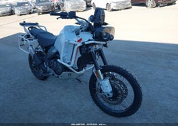 2023 Ducati Desert X