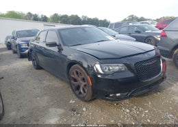 2021 Chrysler 300