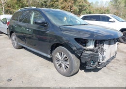 2020 Nissan Pathfinder