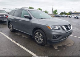 2017 Nissan Pathfinder