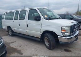 2011 Ford E-350 Super Duty