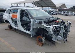 2025 Toyota Highlander Hybrid