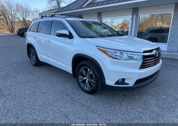 2016 Toyota Highlander