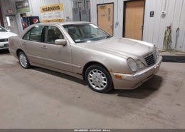 2001 Mercedes-Benz E 320