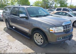 2013 Lincoln Navigator L