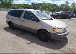 2003 Toyota Sienna