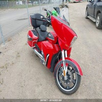 2015 Victory Motorcycles Cross Country Tour