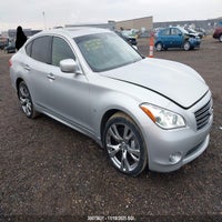 2014 Infiniti Q70 5.6