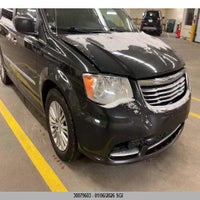 2015 Chrysler Town & Country Touring L