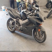 2005 Honda Vfr800 A