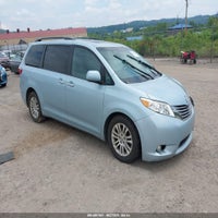 2016 Toyota Sienna Xle