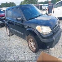 2010 Kia Soul +