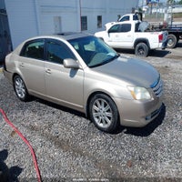 2005 Toyota Avalon Limited