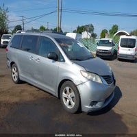 2011 Toyota Sienna Le V6