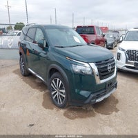2025 Nissan Pathfinder Platinum Fwd