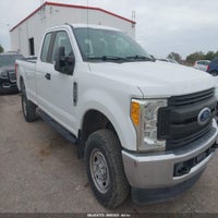 2017 Ford F-250 2017 Ford F-250 4X4 Extended Cab Pickup