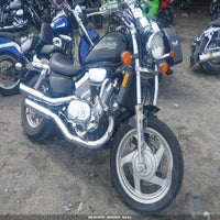 2002 Honda Vf750 C