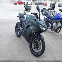 2025 Kawasaki Ex650 P