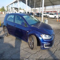 2019 Volkswagen E-Golf Se