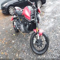 2024 Ducati Monster