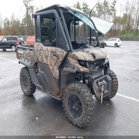 2025 Can-Am Defender Limited Cab Hd10