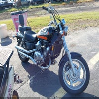 1999 Honda Vf750 C2