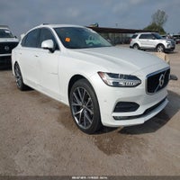 2018 Volvo S90 T5 Momentum