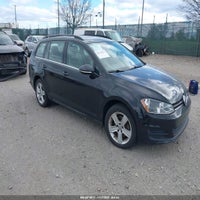 2015 Volkswagen Golf Sportwagen Tdi S 4-Door