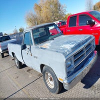 1987 Dodge D-Series D200/D250