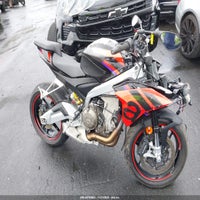 2023 Aprilia Tuono 660 Factory