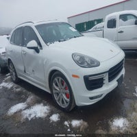 2016 Porsche Cayenne Gts