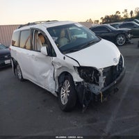 2014 Toyota Sienna Xle V6 8 Passenger