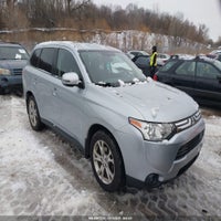 2014 Mitsubishi Outlander Se
