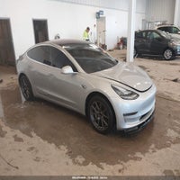 2018 Tesla Model 3 Long Range/Mid Range