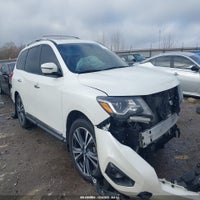 2019 Nissan Pathfinder Platinum