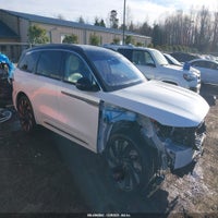 2024 Lincoln Nautilus Black Label