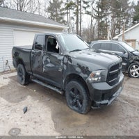 2019 Ram 1500 Classic Express 4X4 6'4 Box