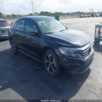 2021 Volkswagen Passat 2.0T R-Line