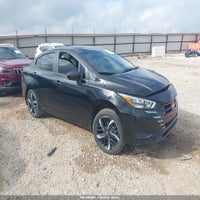 2024 Nissan Versa 1.6 Sr