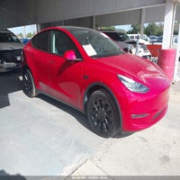 2022 Tesla Model Y Long Range Dual Motor All-Wheel Drive